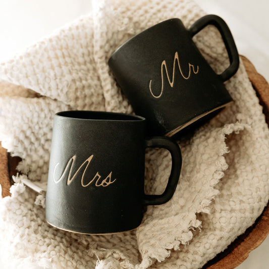 Personalized Pottery in Canada Sold Online