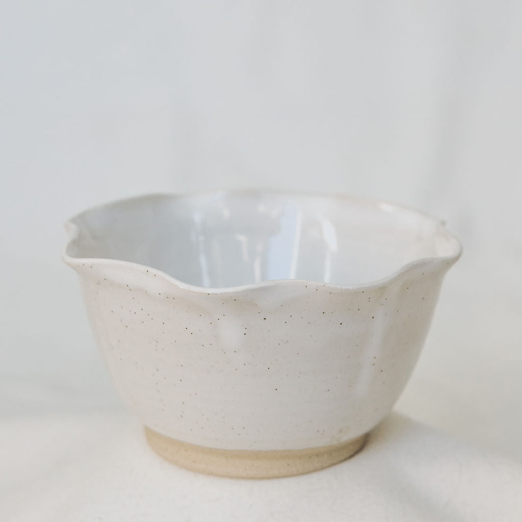 Fluted Rim Glossy White Pottery Bowl - Soup Bowl - Carved Ceramic Cereal Bowl