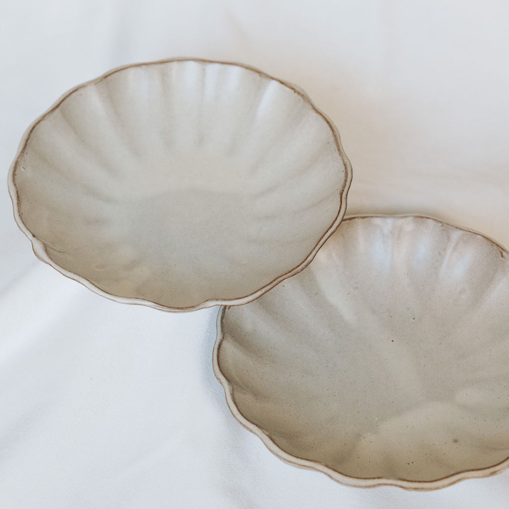 Scalloped Cream Bowl