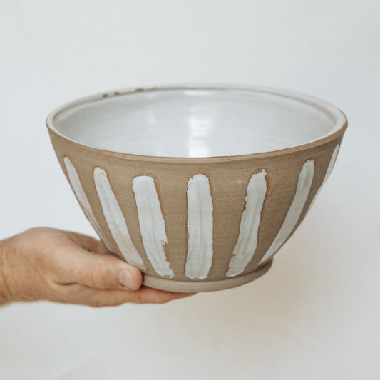 White Pottery Serving Bowl with Scallops in Brown