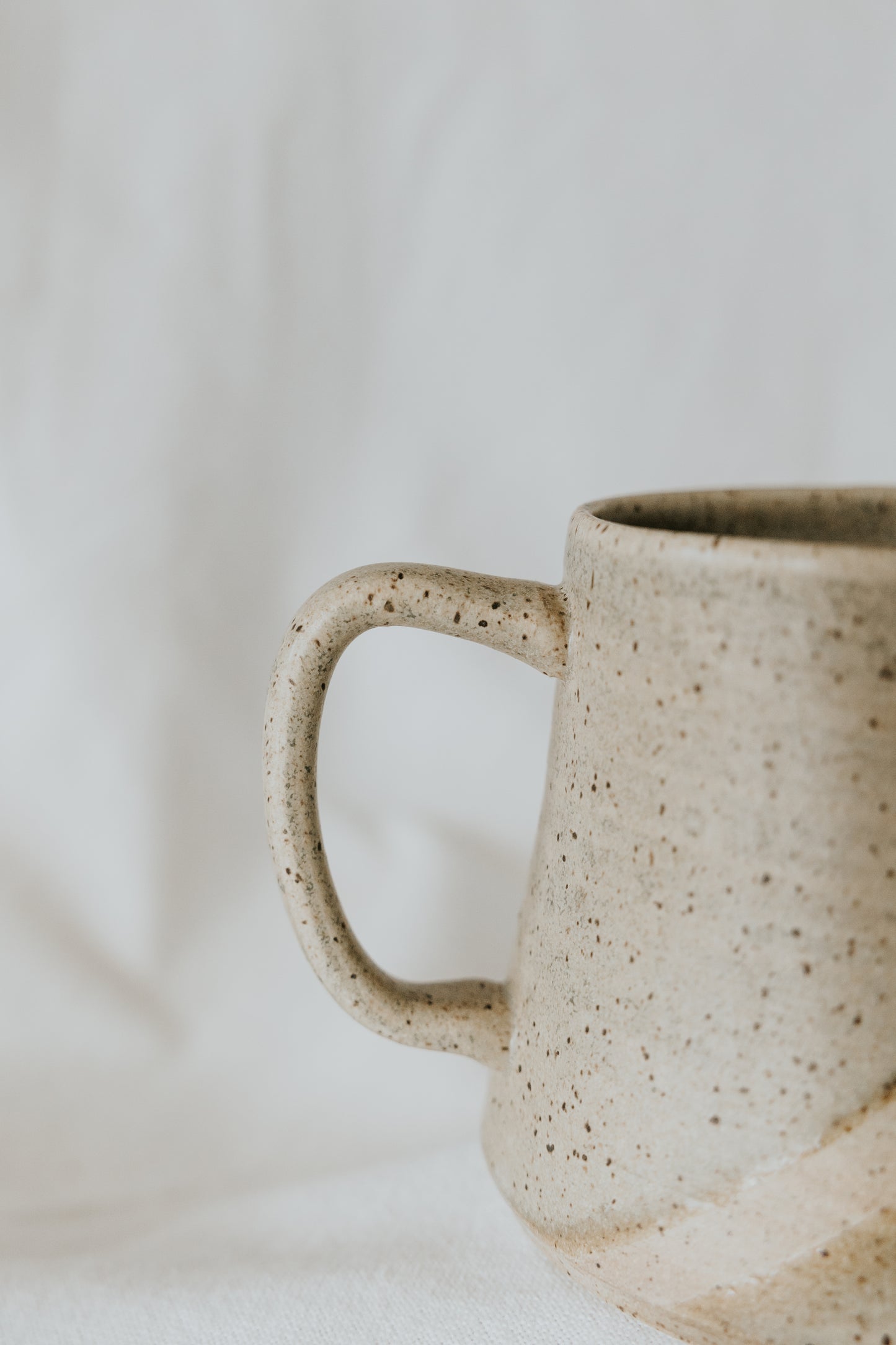 Green Speckled Pottery Coffee Mug, Silver Willow