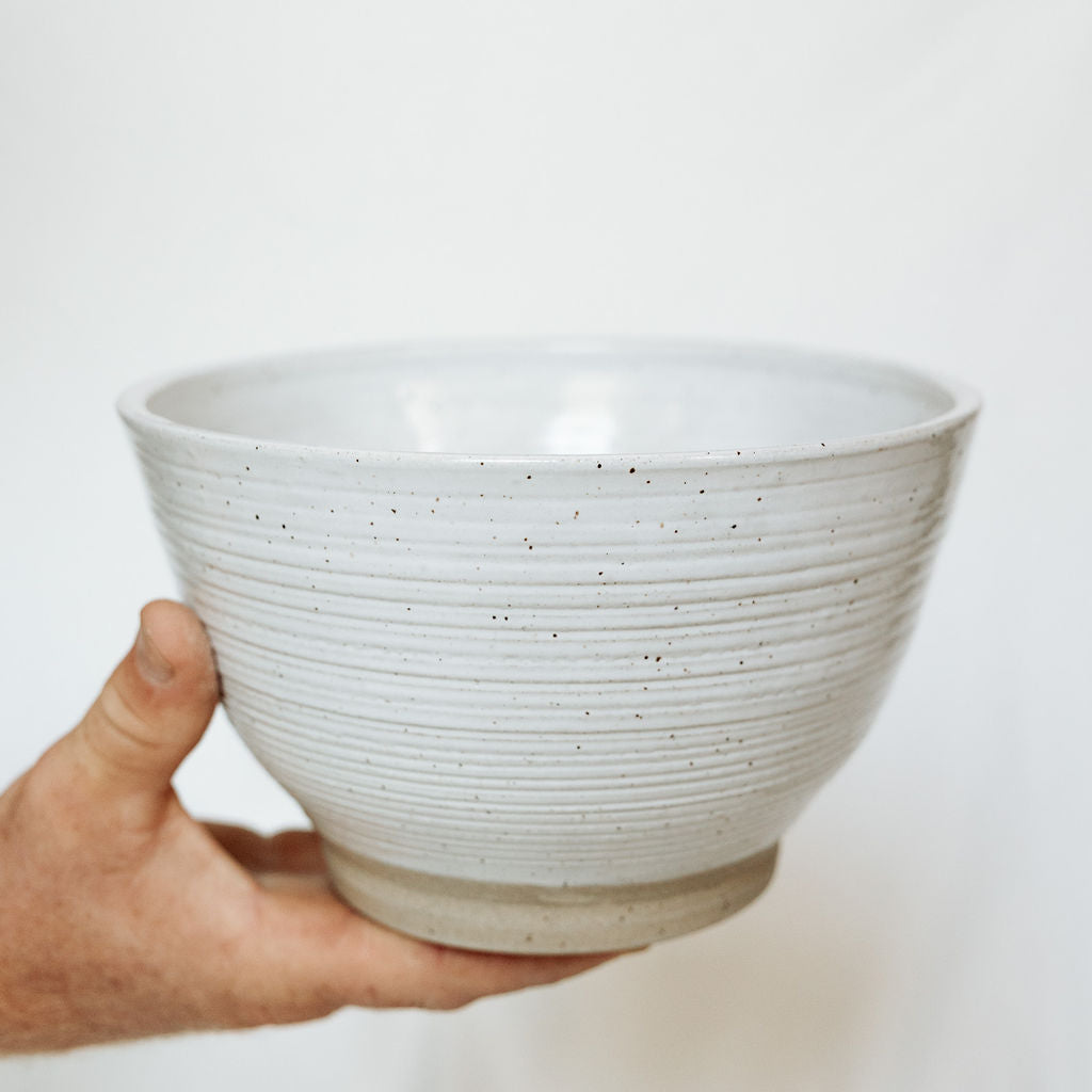White Pottery Serving Bowl with Ridges
