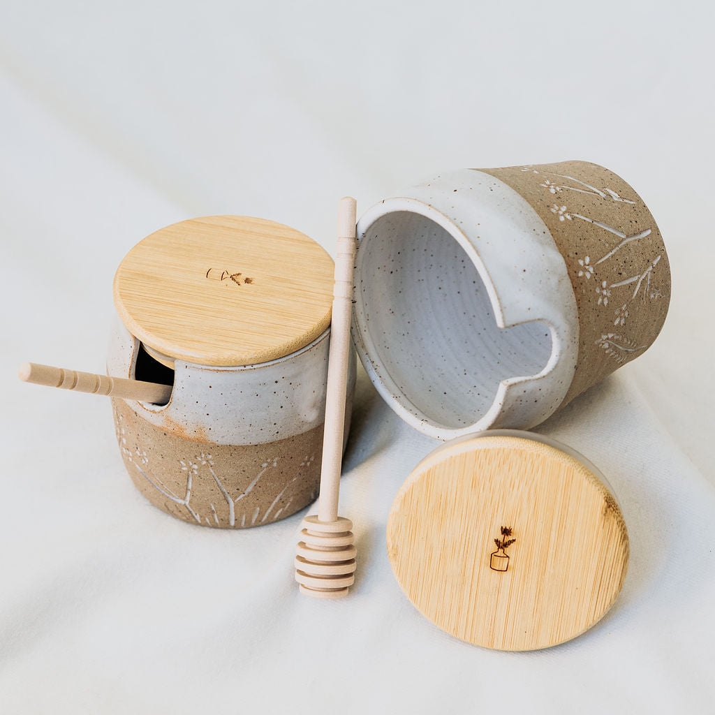 Pottery Honey Pot - Carved Wildflower Collection