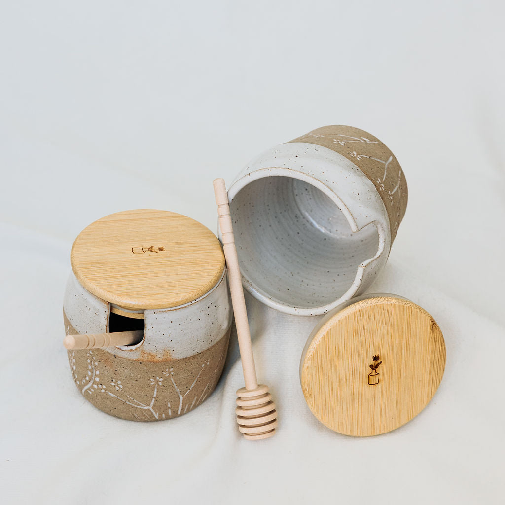 Pottery Honey Pot - Carved Wildflower Collection