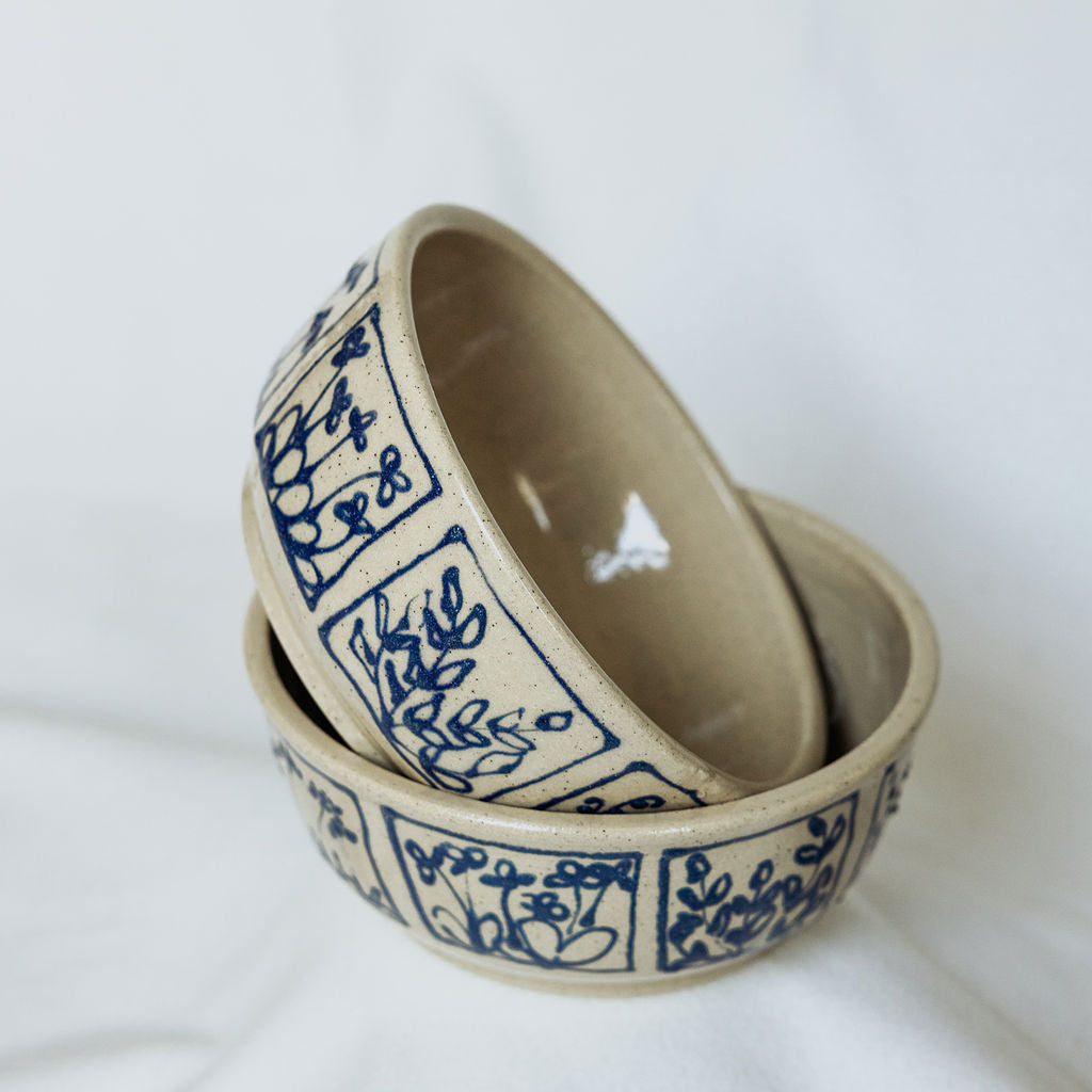 Handmade Medium Botanical Pottery Bowl - Made in Canada - Blue Floral Ceramic Bowl - Wheel Thrown Stoneware Bowl