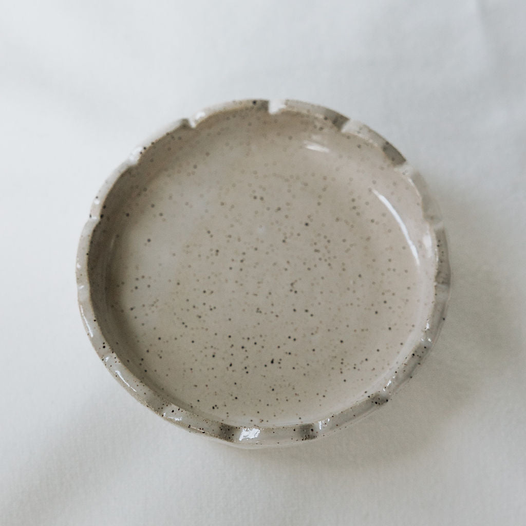 Handmade White Glossy Pottery Ring Dish with Scalloped Edge | Ceramic Trinket Dish | Minimalist Jewelry Holder Handmade in Canada