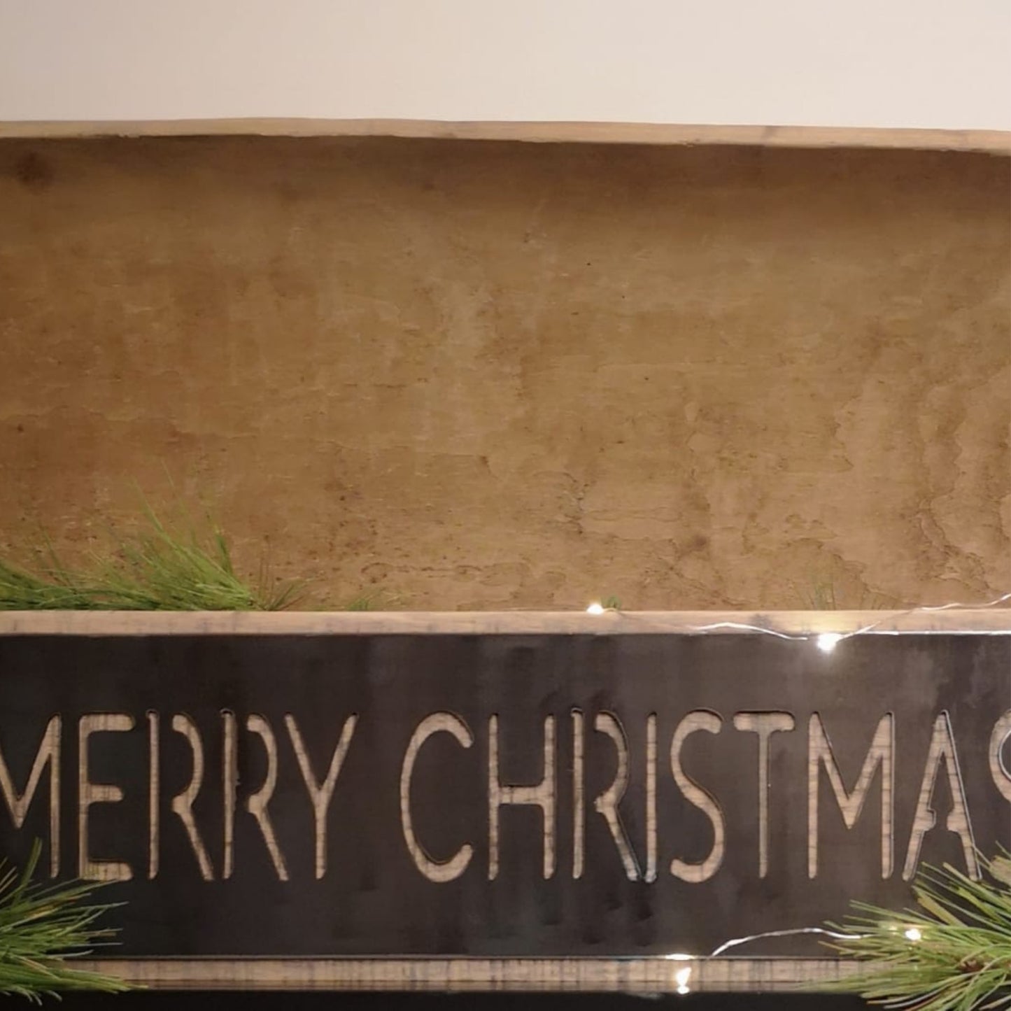 Black Metal and Wood Merry Christmas Word Sign